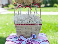 Decorative basket for serving desserts