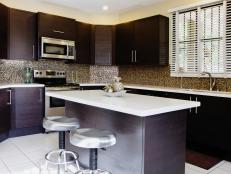 Brown Mid-Century Modern Kitchen With Metallic Mosaic Tile 