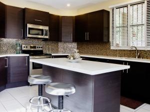 RS_Randall-Waddell-Brown-Kitchen_s4x3
