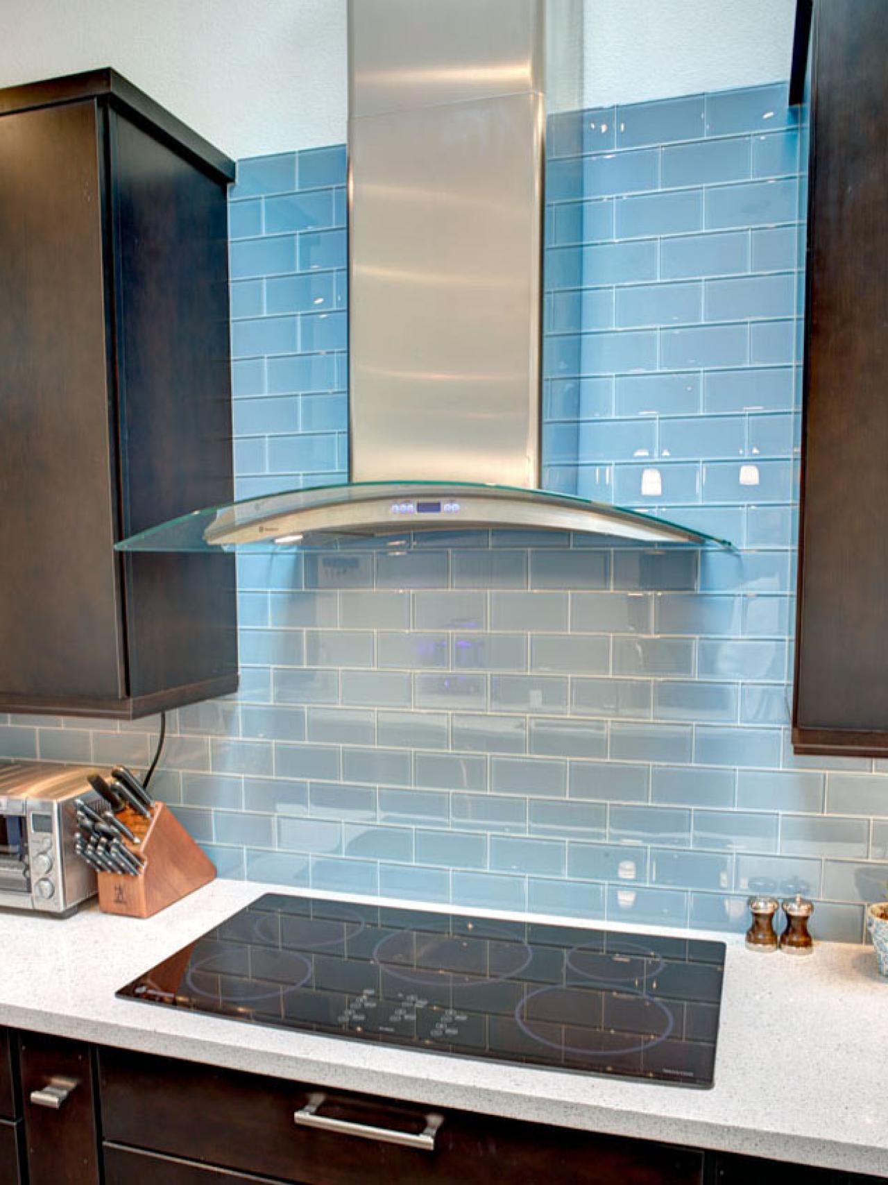 tile backsplash kitchen subway hood range modern behind tiles hoods hgtv glass kitchens idea stainless curved under stacked ranges island