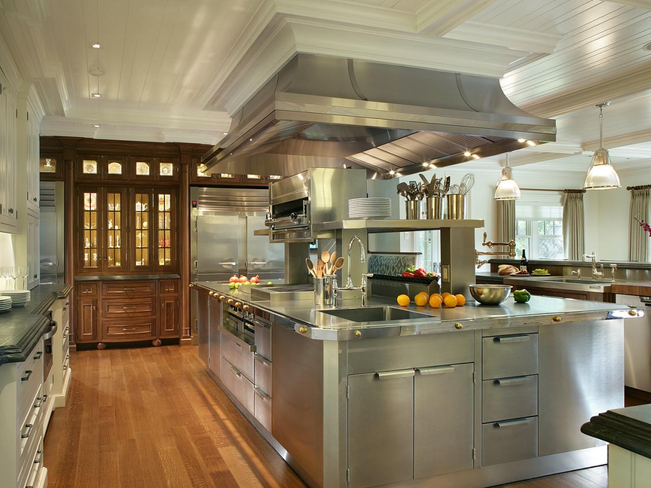 Stainless Steel Kitchen Cabinets: HGTV Pictures & Ideas