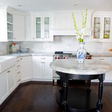 Bright and Functional Kitchen