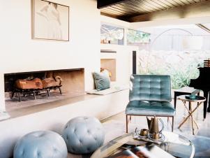 DP_Hillary-Thomas-Eclectic-Living-Room-Fireplace_s3x4