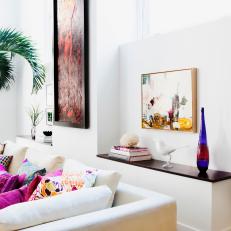 Colorful Modern Living Room 