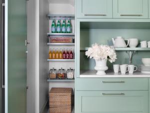 HGRM-RS-Mark-Williams-kitchen-pantry-opened_s3x4