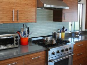 RS_Custom-Spaces-Contemporary-Kitchen-Stove_s3x4