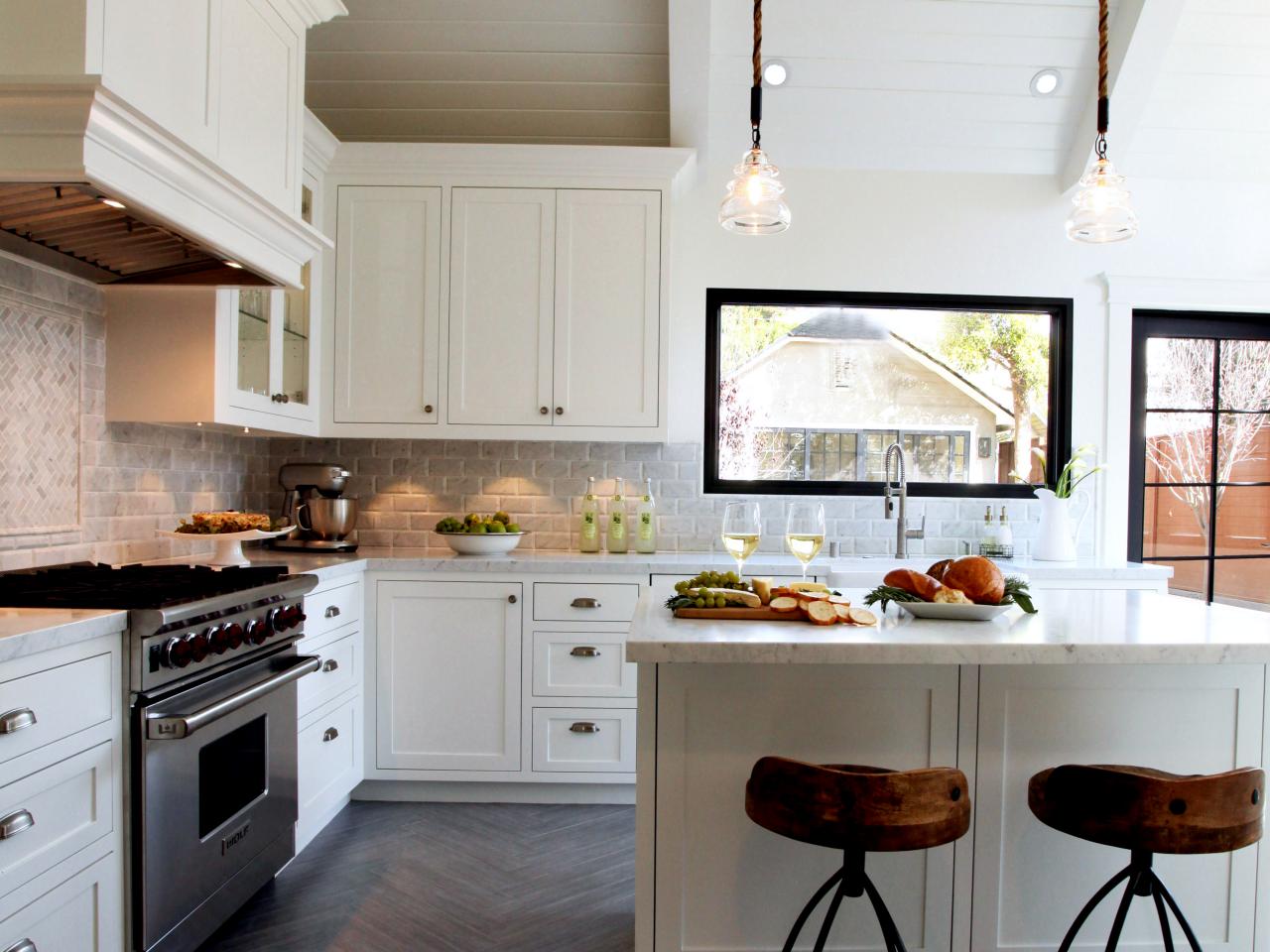 Modern Farmhouse Kitchen, Christopher Grubb