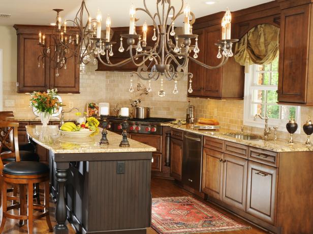 Neutral Traditional Kitchen With Deep Brown Cabinetry
