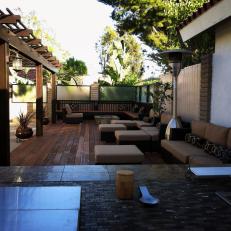 Outdoor Patio Lounge With Contemporary Seating