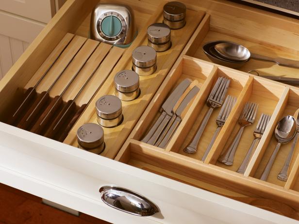 Drawer with Knife, Utensil, and Spice storage