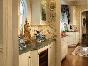 RS_Peter-Salerno-Cottage-Kitchen-Bulters-Pantry_s3x4
