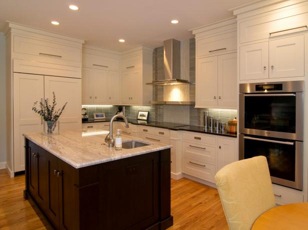 Contemporary Kitchen With Island 