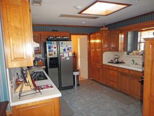 RS_Barbara-Gilbert-Traditional-Kitchen-Before_s4x3