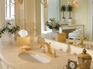 RS_Peter-Salerno-Traditional-White-Bathroom-Faucet_s3x4