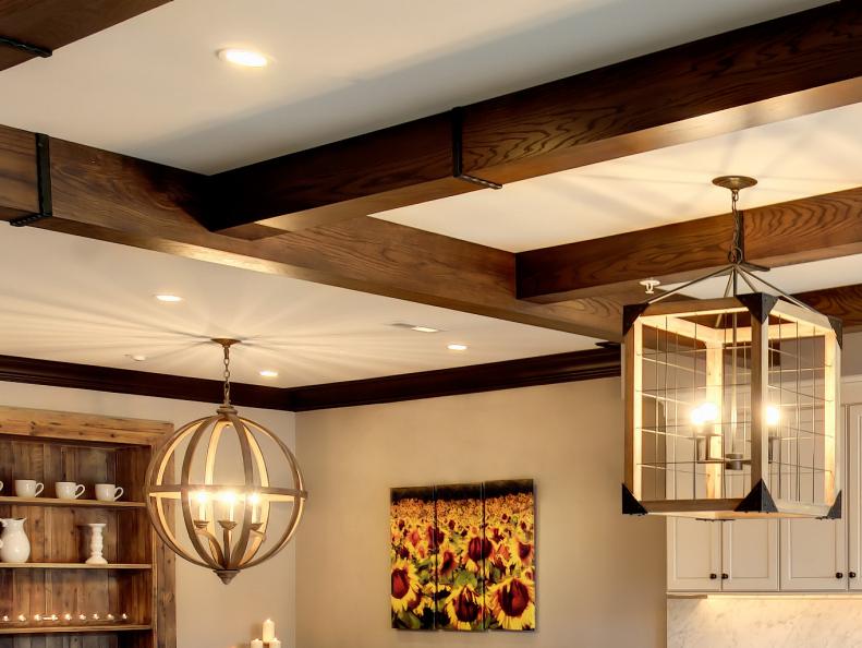 Ceiling Elements Draw Attention