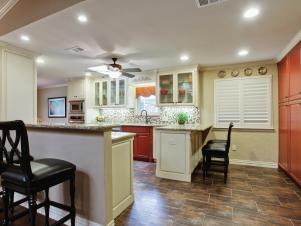 RS_Barbara-Gilbert-Traditional-White-Red-Kitchen-3_s4x3