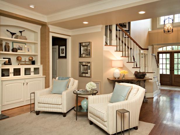 Family Room For Five Rebecca Driggs Hgtv