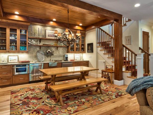 Dining Room With Picnic Table 