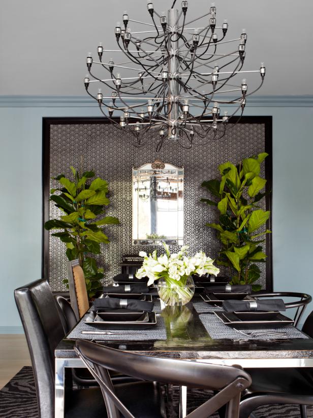 A Dining Room Decked Out in Black