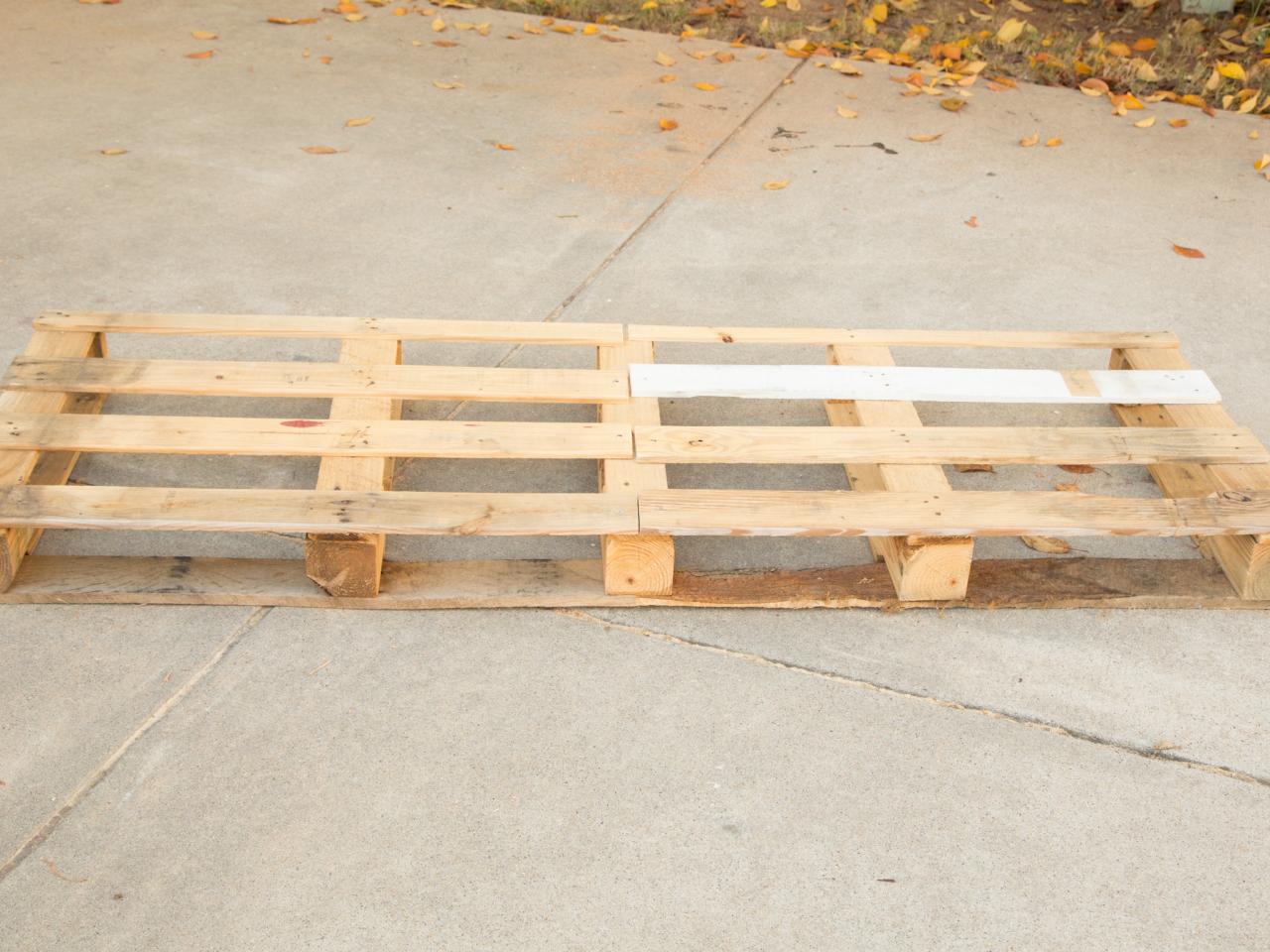 Outdoor Pallet Seating