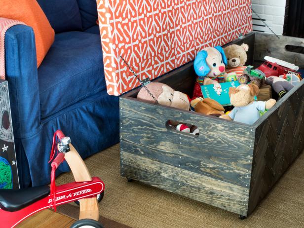 Make A Herringbone Wood Toy Box Storage, Toy Chests For Living Room