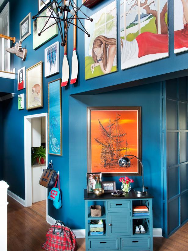 Family-Friendly Entryway Gallery Wall 