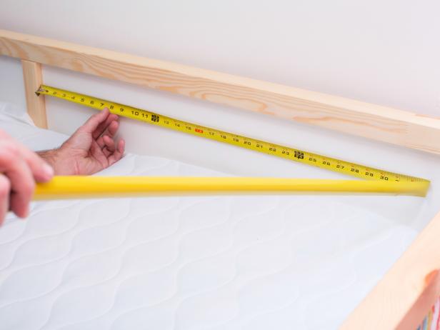 BPF_original_update-basic-pine-bunk-bed-paint-drapes-s1-take-measurements_h