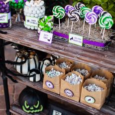 Halloween Trick-or-Treat Station