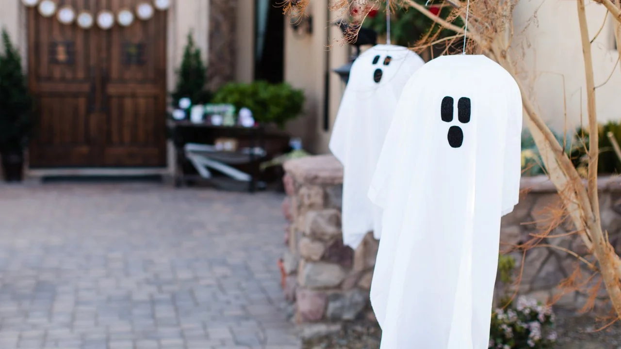 Hanging Ghost Craft | How to Make Easy Hanging Ghosts | HGTV