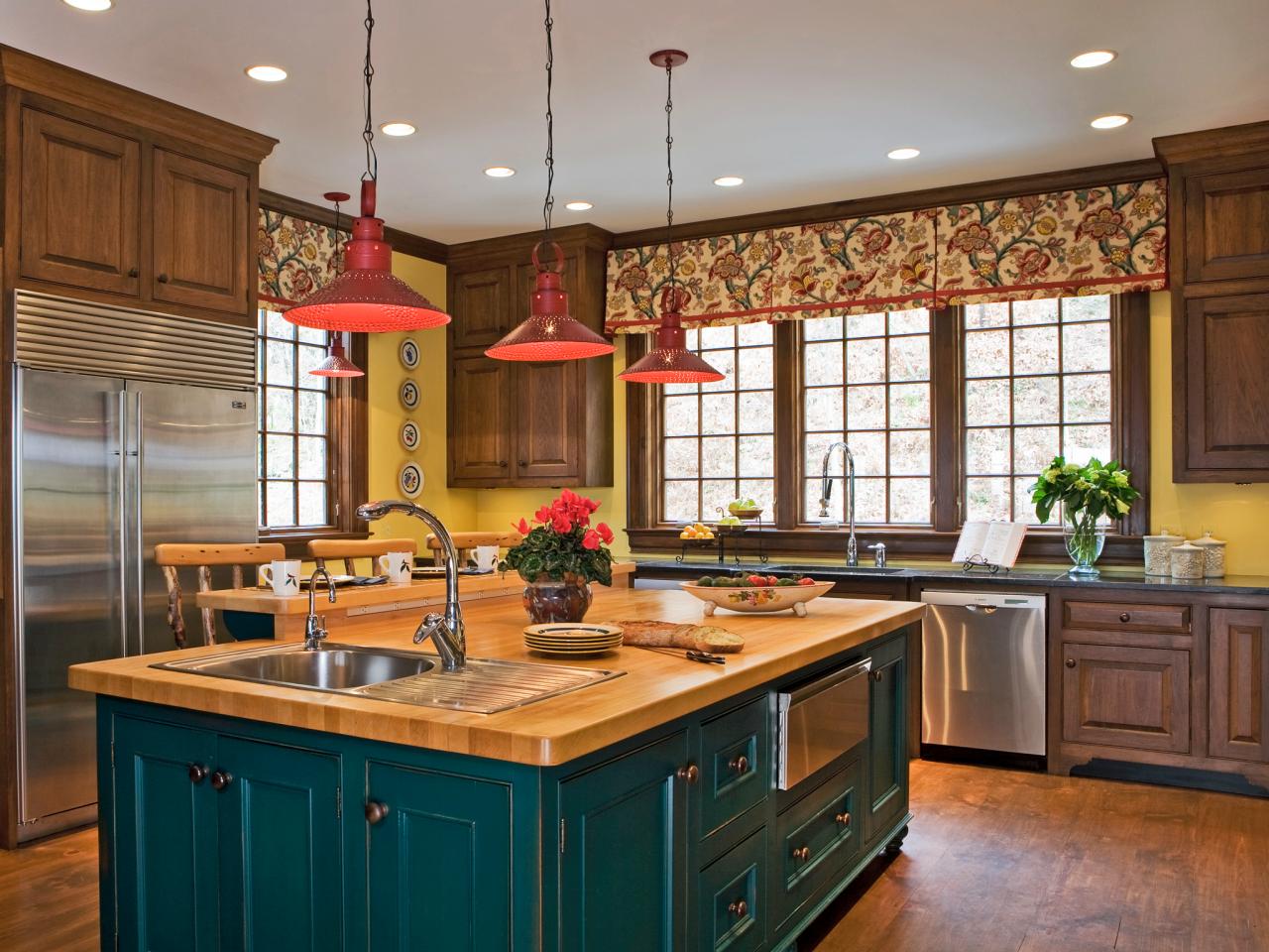 Best Colors to Paint a Kitchen: Pictures & Ideas From HGTV | HGTV