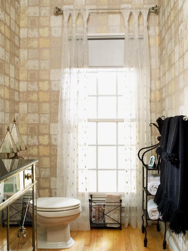 Art Deco Bathroom With Sheer Curtains 