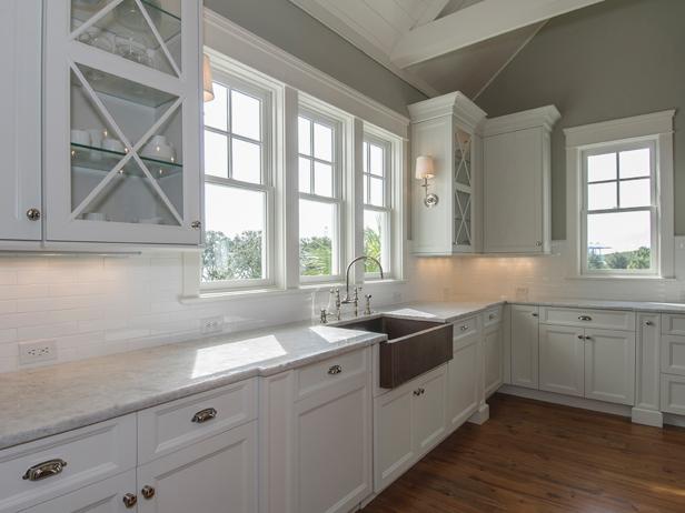 Traditional White Kitchen With Stainless Steel Farmhouse Sink Hgtv