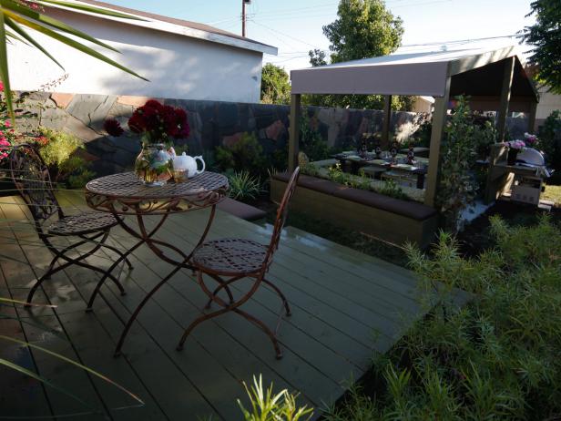 Deck and Pergola | HGTV