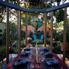 Creative Outdoor Dining Space
