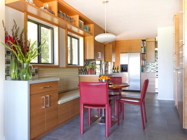 Contemporary Kitchen With Banquette Breakfast Area