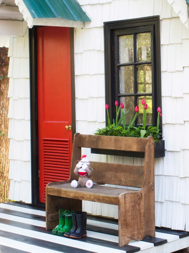 33 Incredible Front Door Plants to Beautify Your House