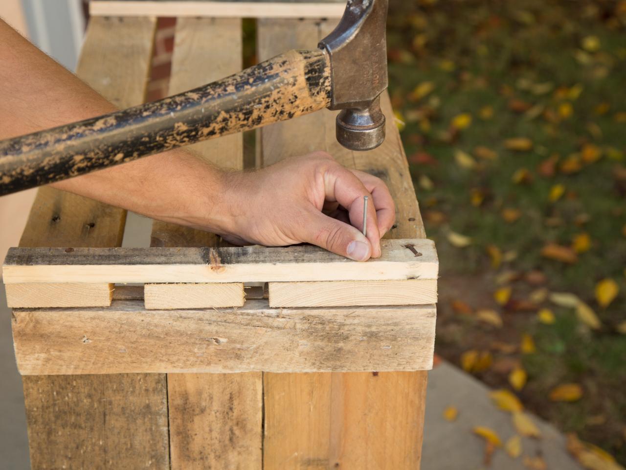 pallet wood dog bed