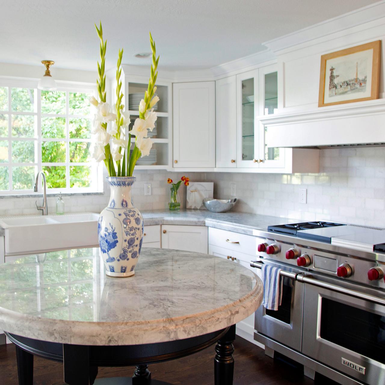 Kitchen Island Cabinets: Pictures & Ideas From HGTV