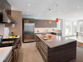 Modern Chef Kitchen With Commercial-Grade Appliances