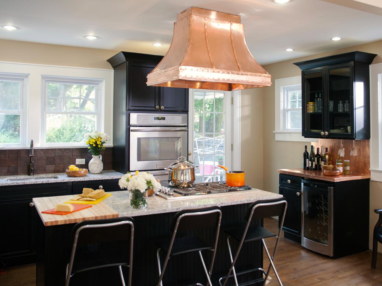 Black Kitchen Cabinets Pictures Ideas Tips From Hgtv Hgtv