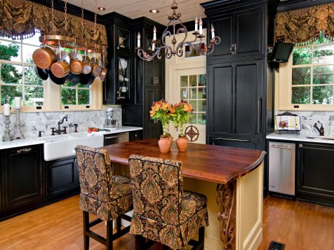 Black and Brown Traditional Kitchen