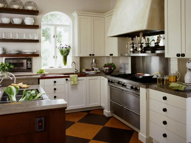 Earthy White Kitchen With Limestone Counters