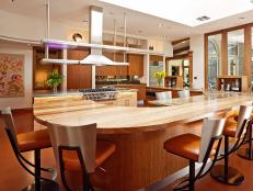 Neutral Modern Eat In Kitchen With Large Island