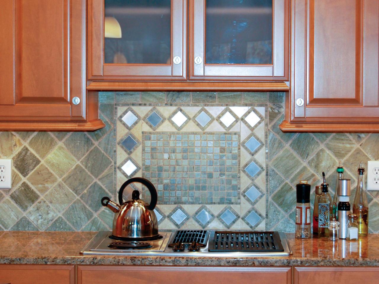 Tumbled Marble Backsplashes Pictures & Ideas From HGTV   HGTV