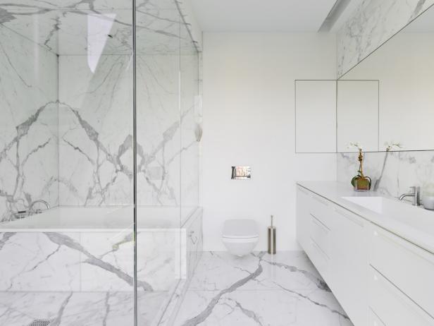 Marble Bathrooms We Re Swooning Over, White Marble Tile Bathroom Ideas