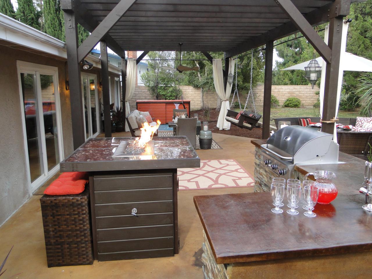 Outdoor Kitchen Islands Pictures Ideas Tips From Hgtv Hgtv