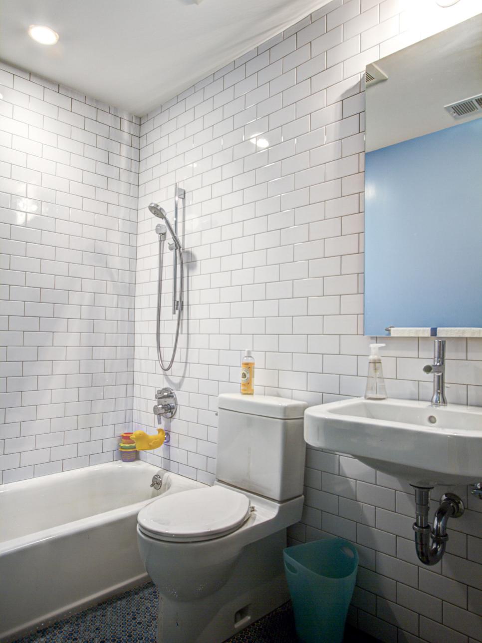 47 Stylish White Subway Tile Bathroom Ideas for Your Reference ROUNDECOR Bathroom tile