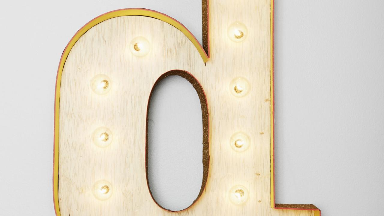 large decorative letters love with bulbs wood letters 3D Model in