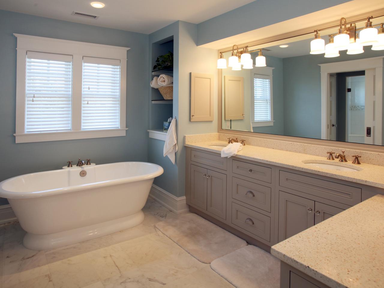 Clawfoot Tub Designs: Pictures, Ideas & Tips From HGTV