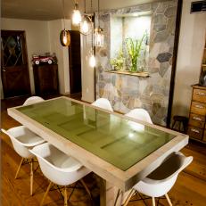 Modern Dining Area With Flagstone Niche
